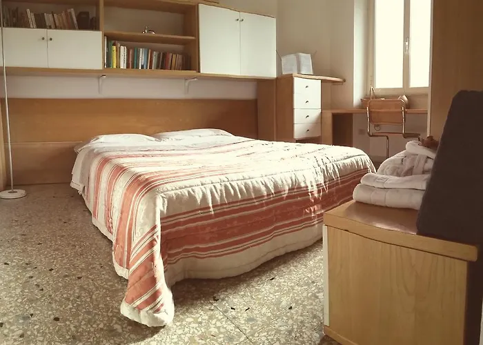 Bed and breakfast Global House